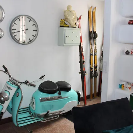 Hébergement de vacances Maison De Centre Avec Jardin